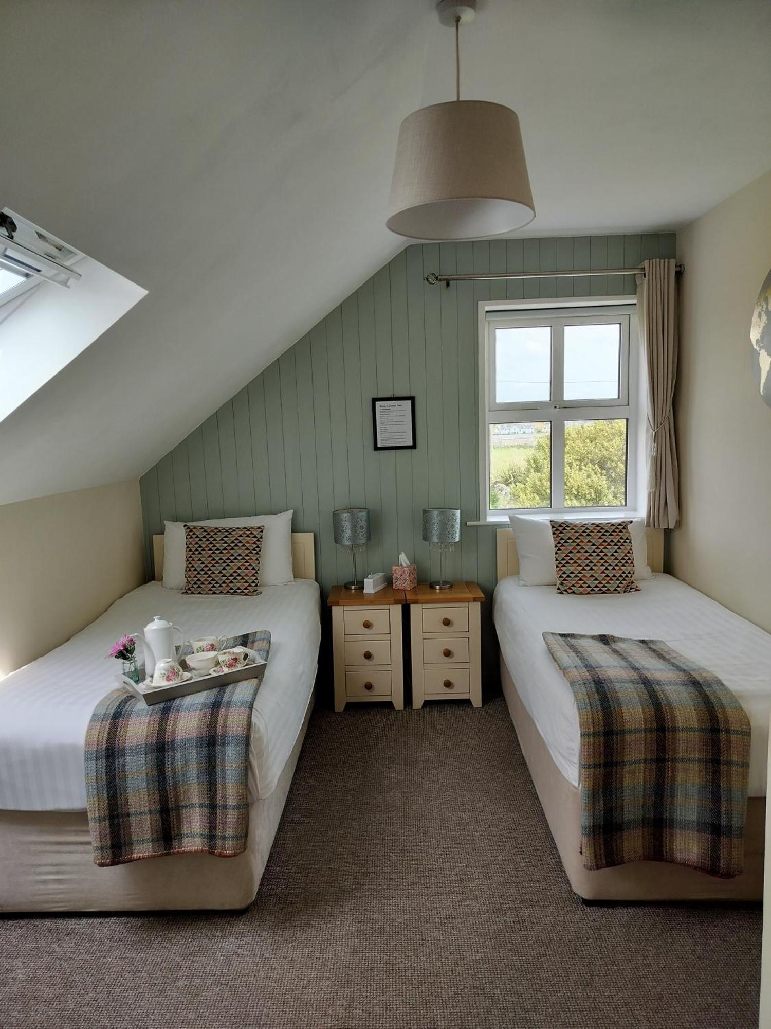 Lanelodge Doolin Habitación foto